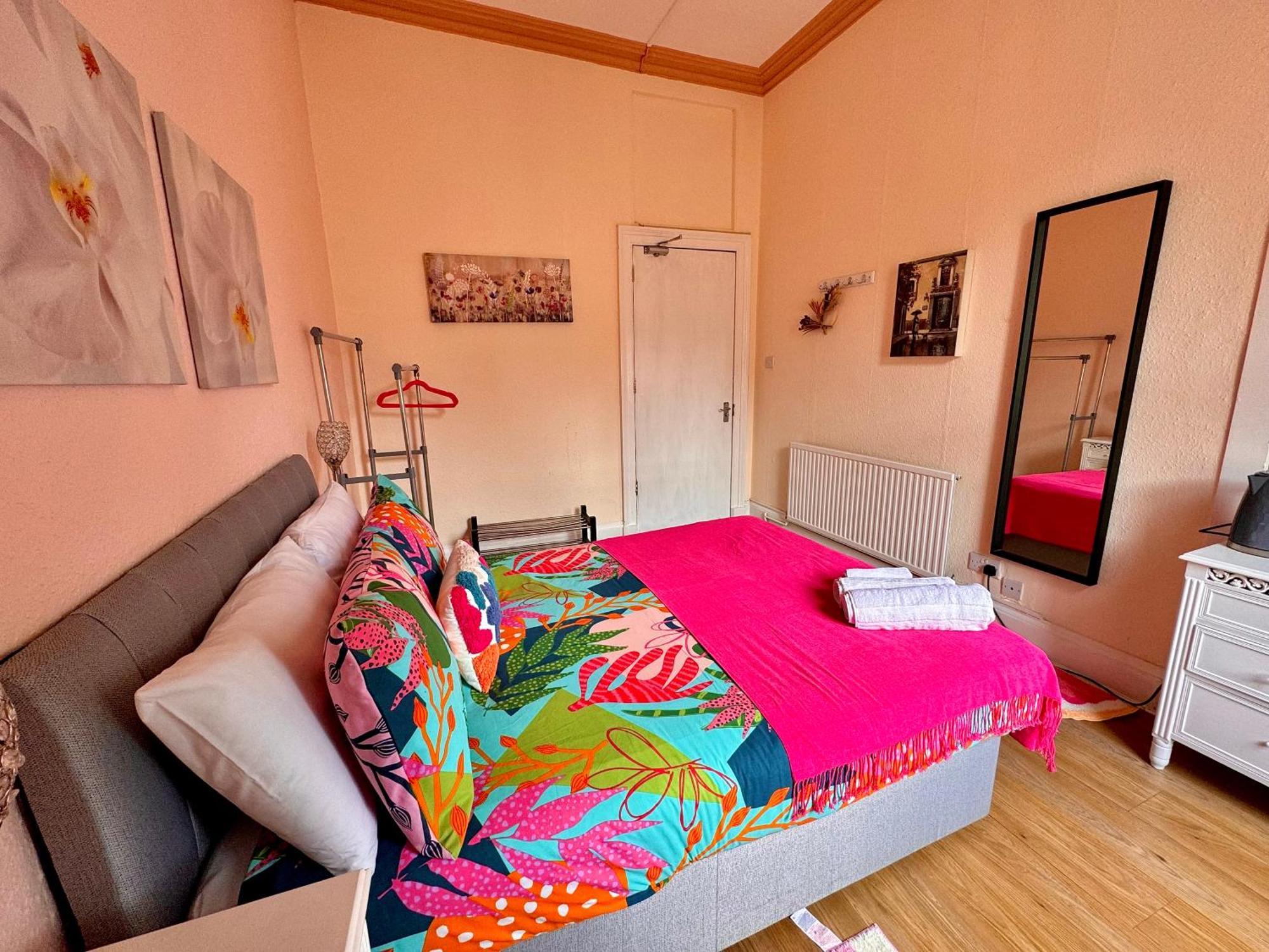 Apart Bernard Rooms Эдинбург Экстерьер фото